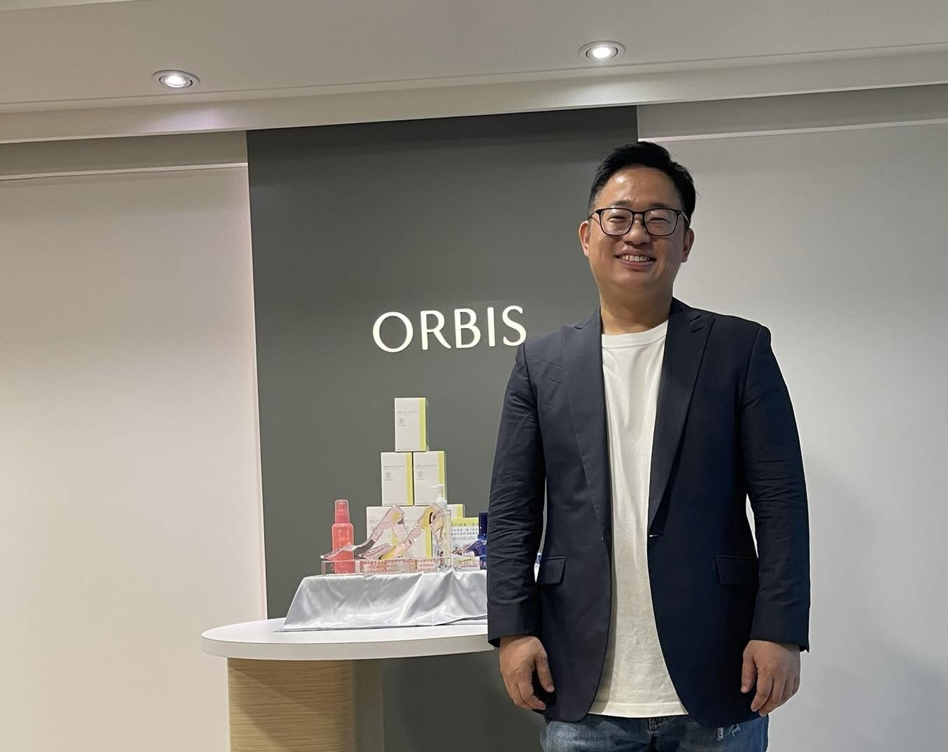 顧問於日商品牌 ORBIS 門市現場,進行組織與市場策略輔導